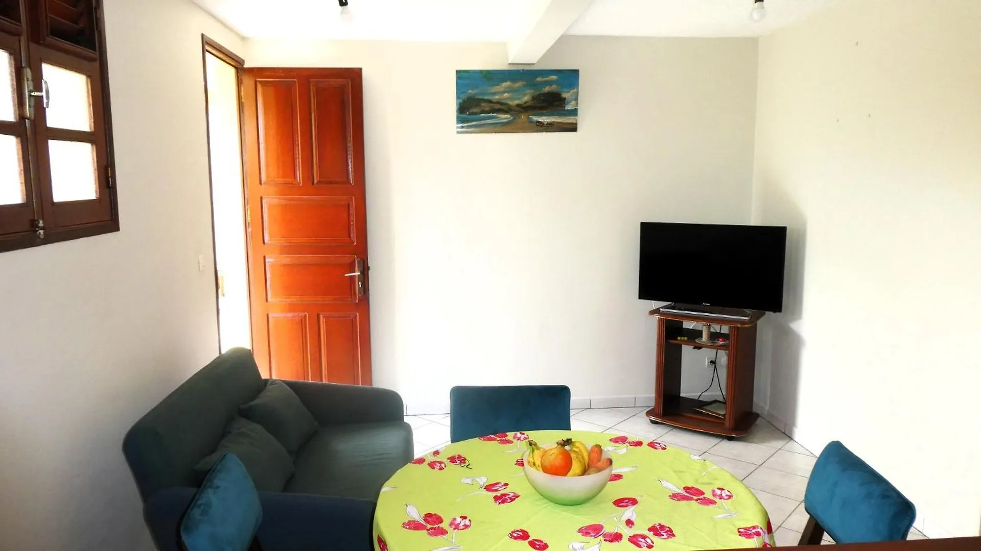 La Source Apartment Sainte-Marie